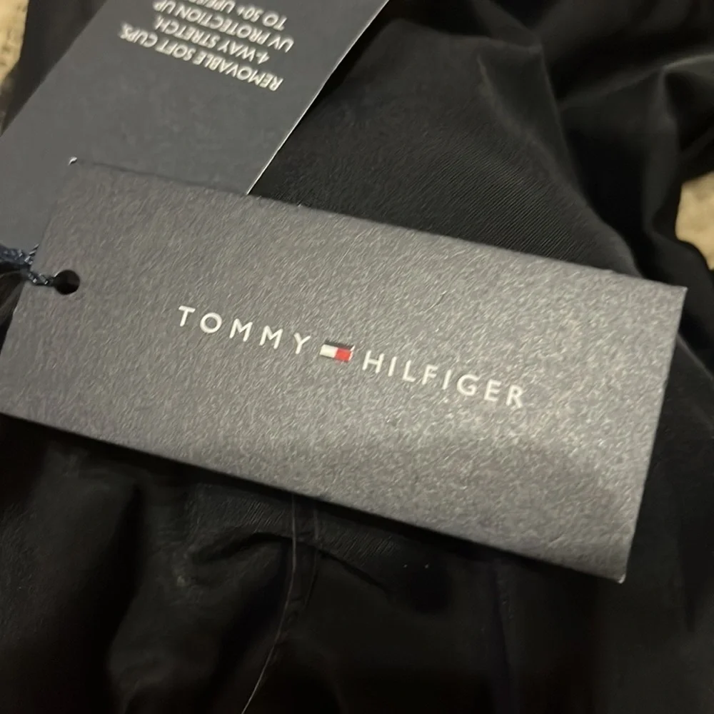 NWT Tommy Hilfiger Women's Standard Tankini Swimsuit Top - Picture 2 of 5